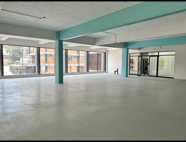 281M² WAREHOUSE TO LET IN WYNBERG